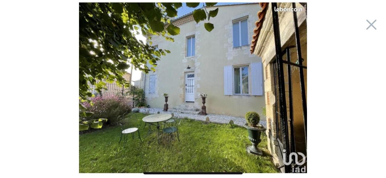 La Maison Blanche A Saint-Yzans-De-Medoc Acomodação com café da manhã Exterior foto